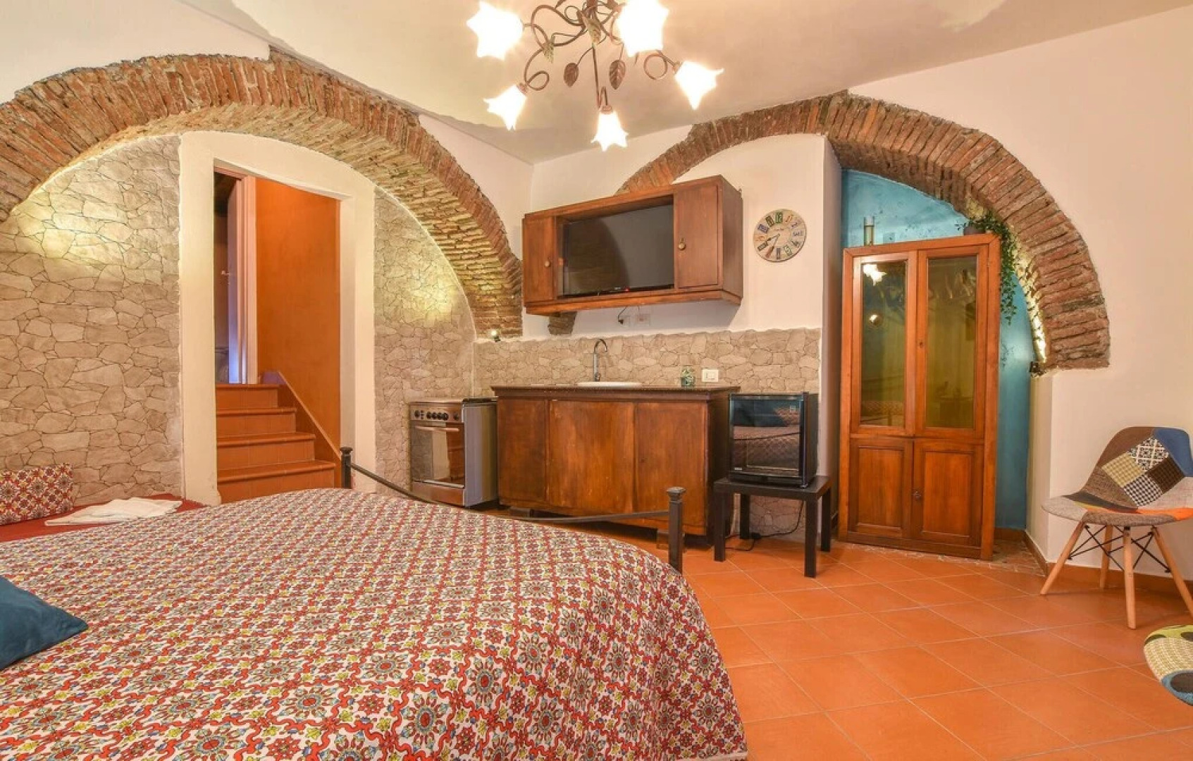 Beautiful Home in Santa Venerina With Outdoor Swimming Pool, Wifi and 6 Bedrooms