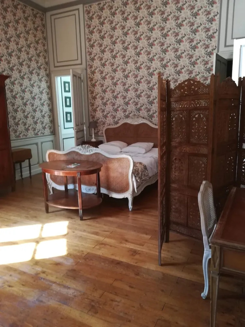 Château de la Chaise saint eloi