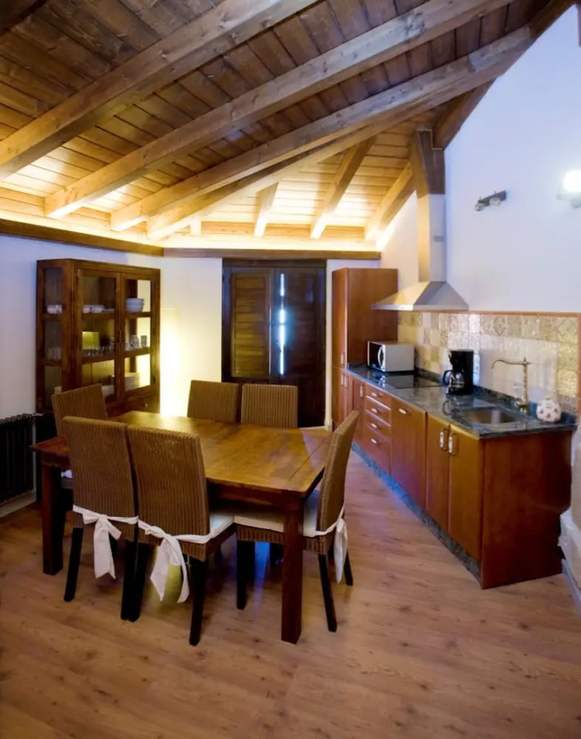 Apartment With 4 Bedrooms in Villalpando, With Wonderful City View, Balcony and Wifi