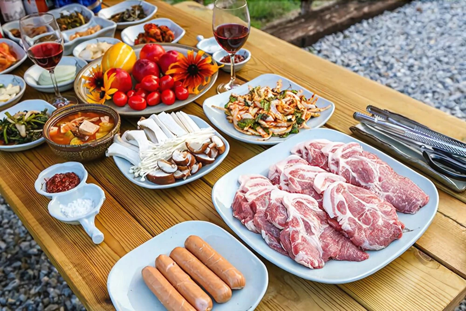 Jeongseon Firefly Light Clay Pension