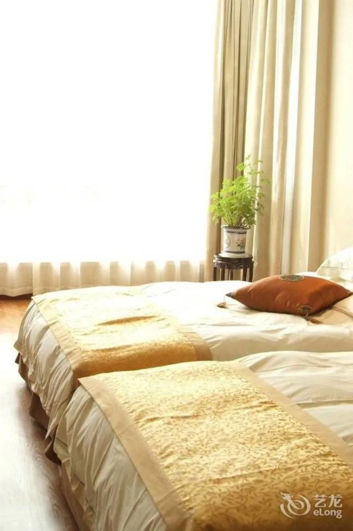 Shapotou Holiday Hotel