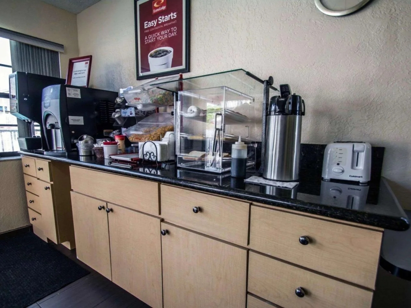 Fort Lauderdale Gardens Inn & Suites
