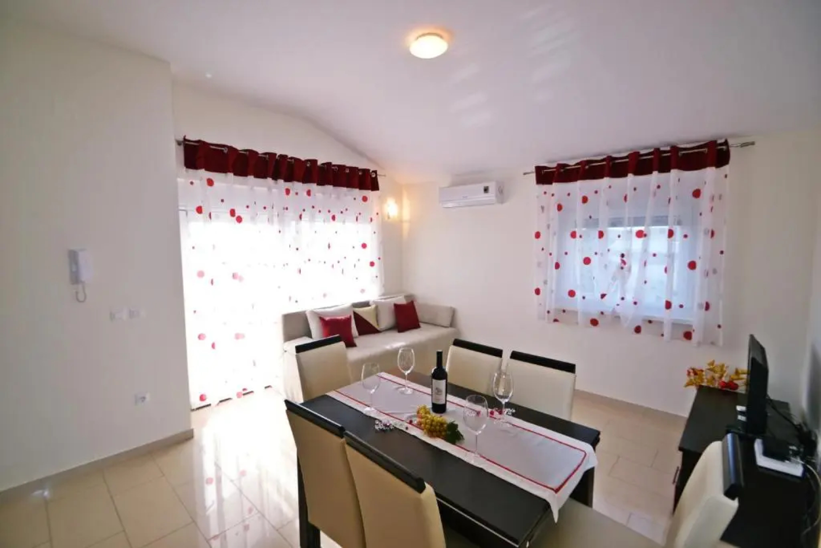 Apartments Ivana