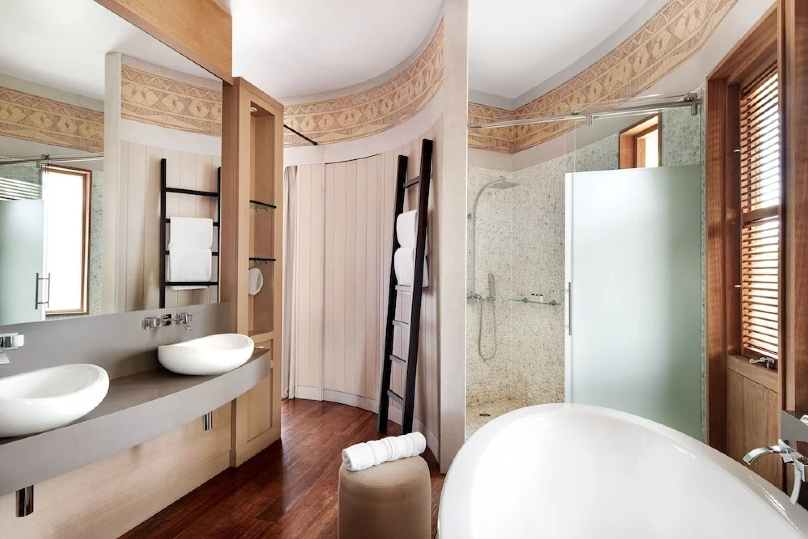Sheraton New Caledonia Deva Resort & Spa