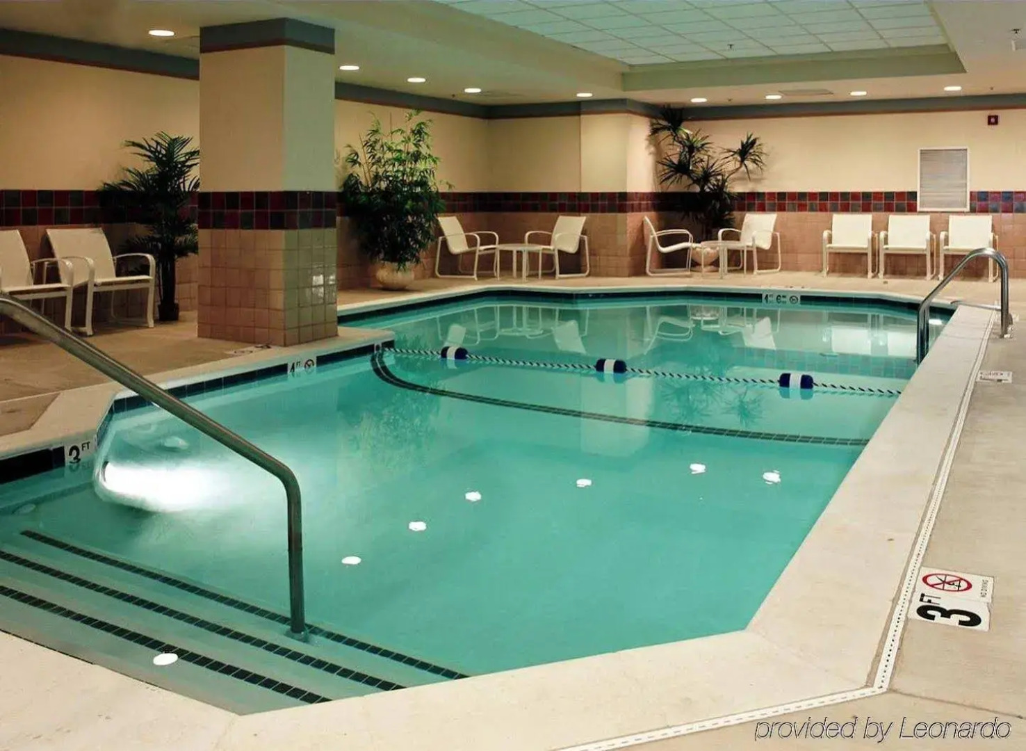 Hampton Inn & Suites Arlington Crystal City DCA