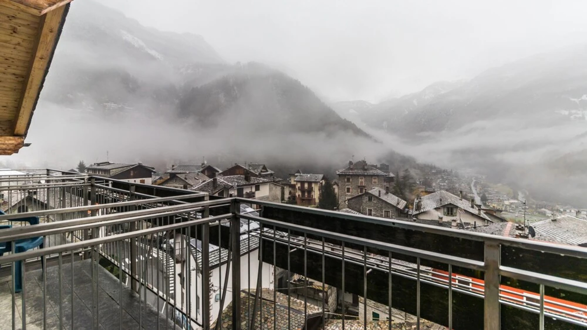 Italianway - Pizzo Scalino apartments