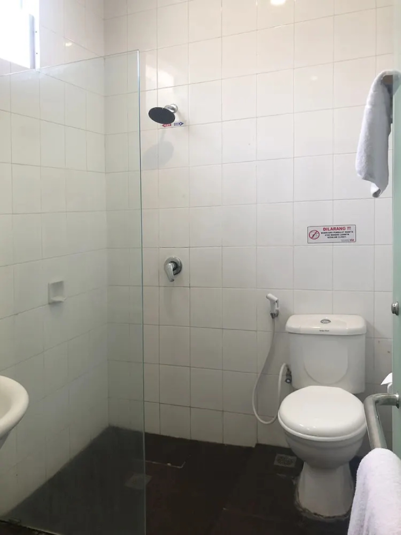 ZEN Rooms Sedati Juanda