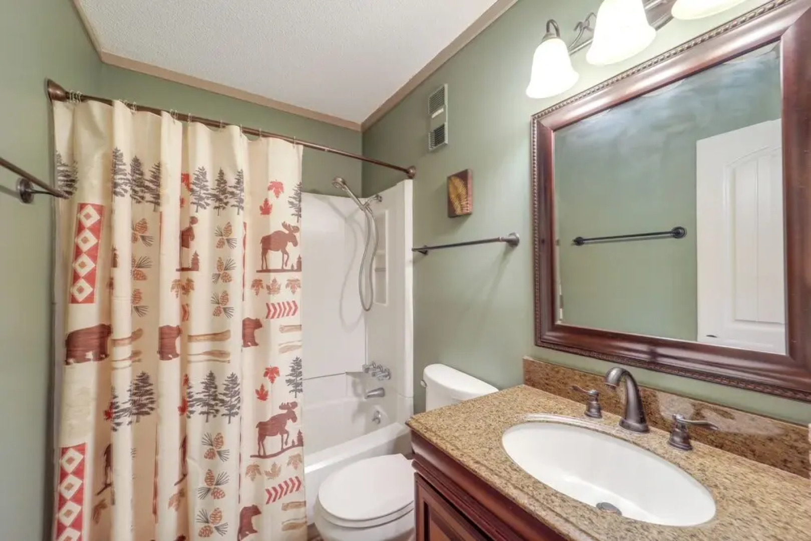 Furnished Deck + Resort Perks: Beech Mtn Retreat!