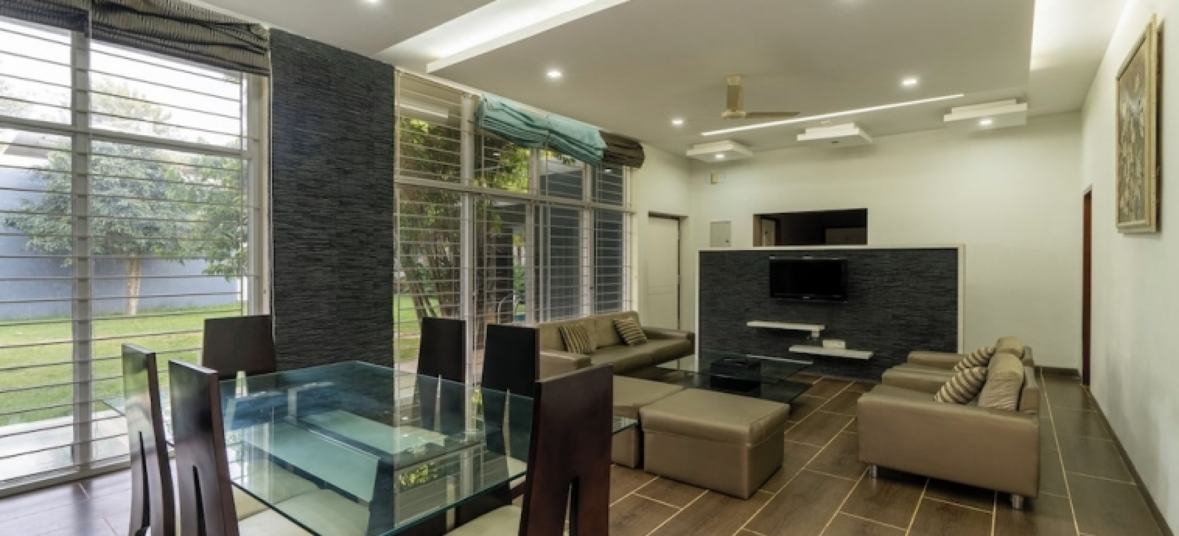 Treebo Midvalley Residence