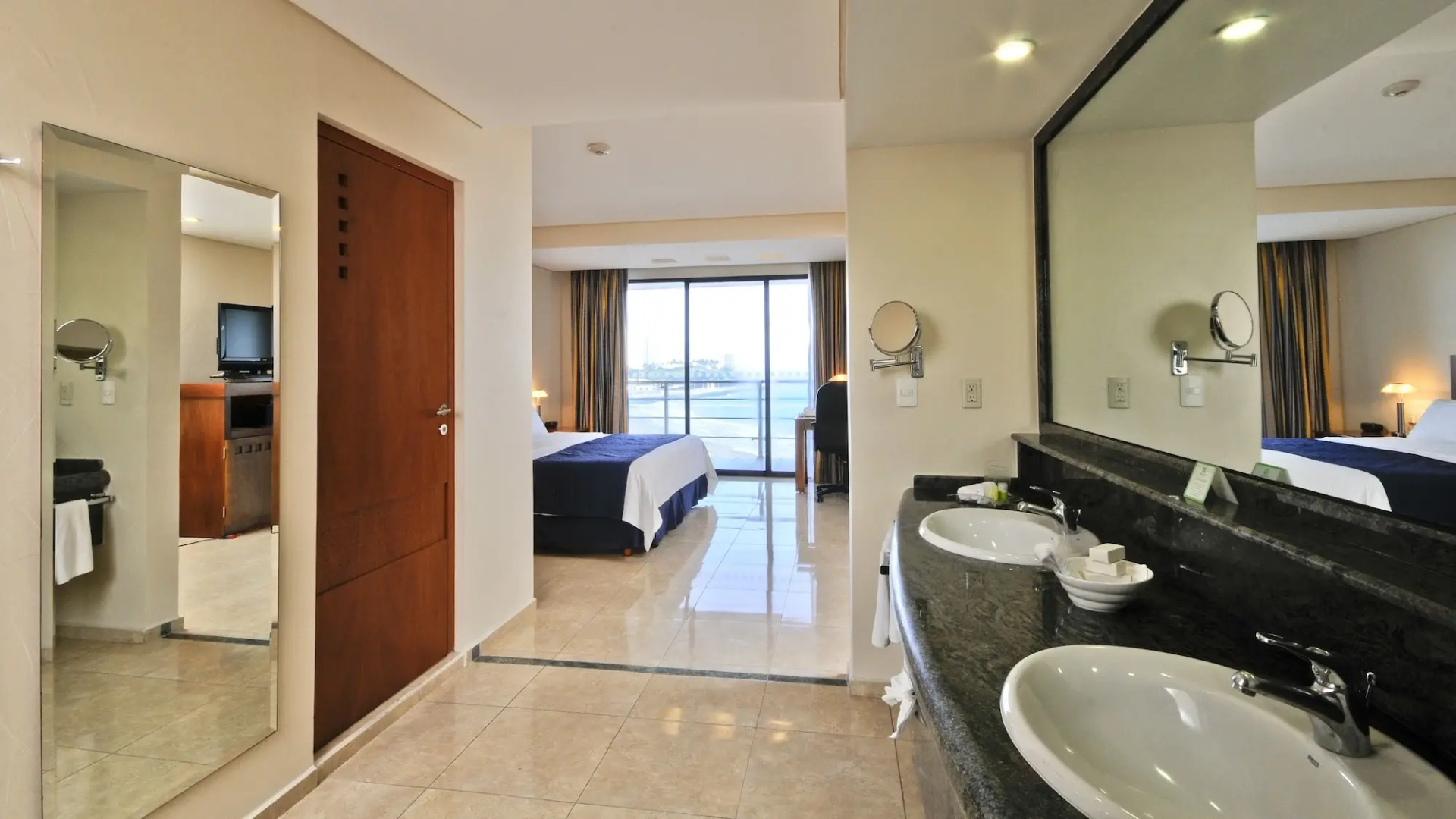 Holiday Inn Boca Del Rio by IHG