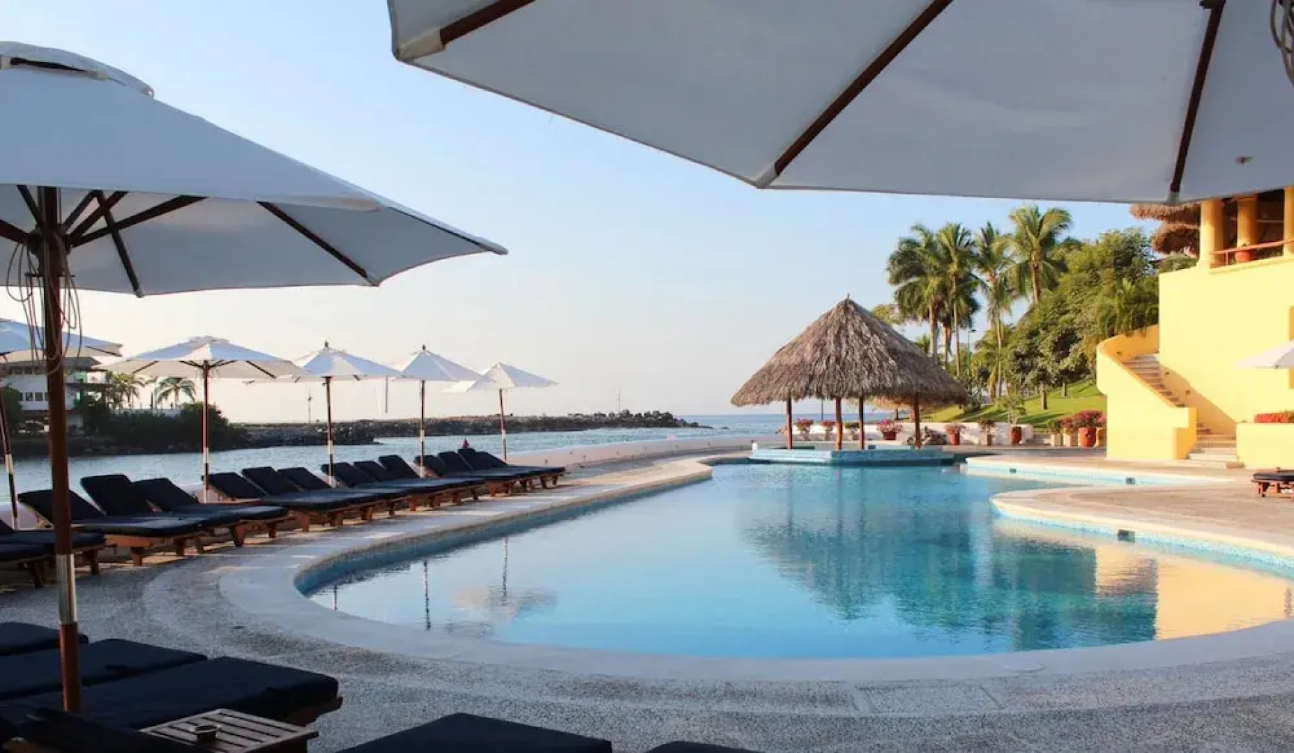 Villa Frente al Mar con Hermosas Vistas