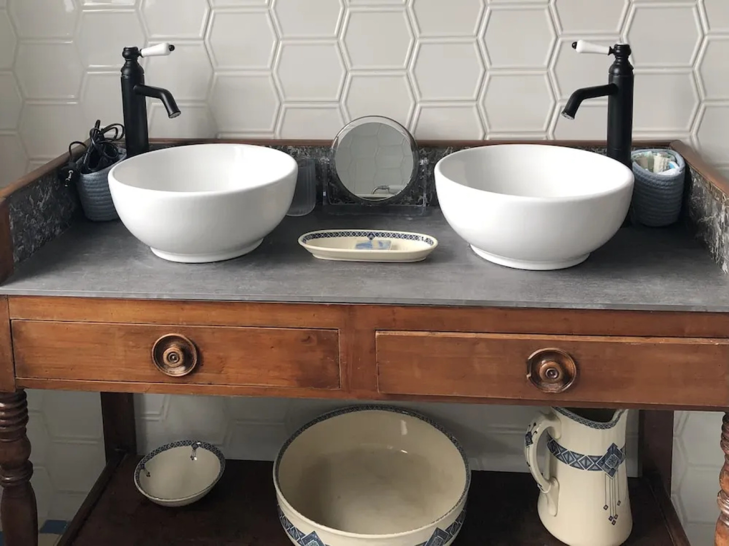 Maison et table d'hôtes le Camélia Blanc