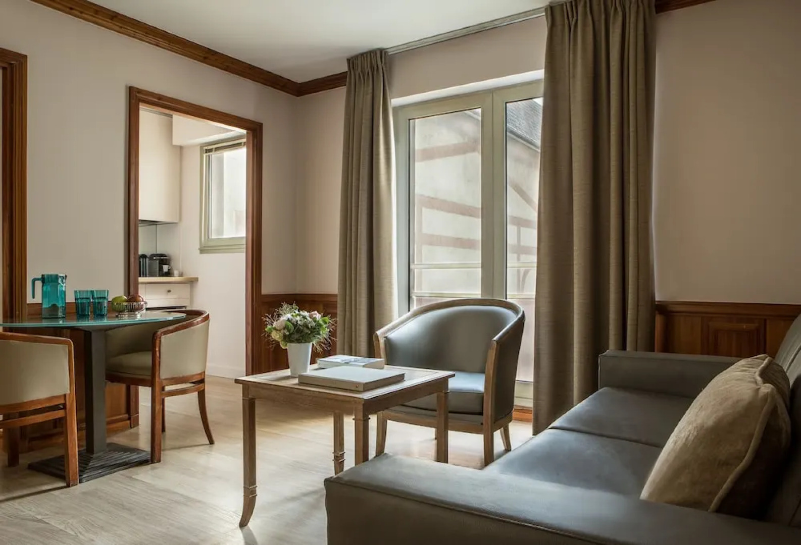 Royal Garden Champs-Elysées