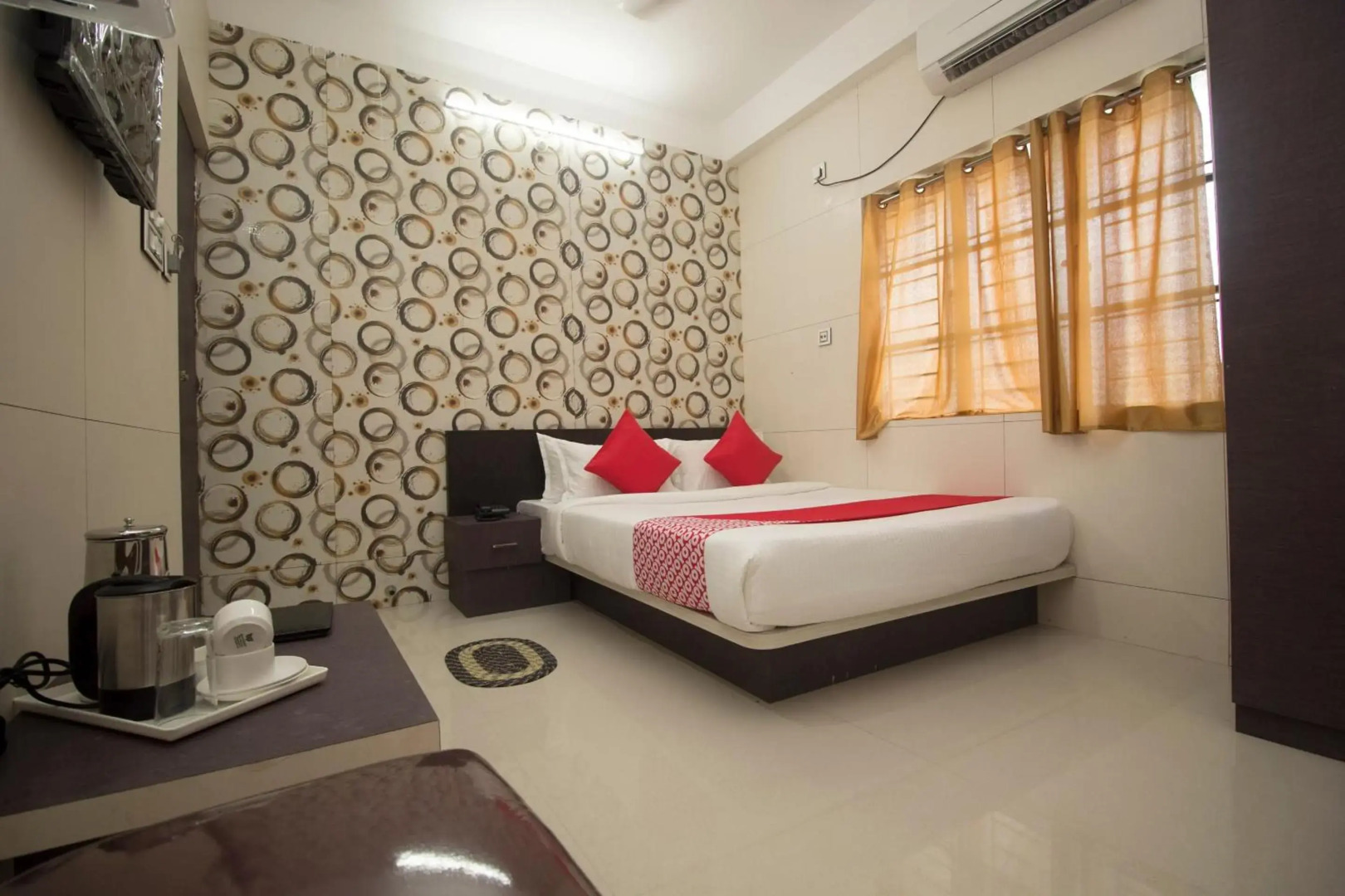 OYO 14795 Hotel Priyanshu