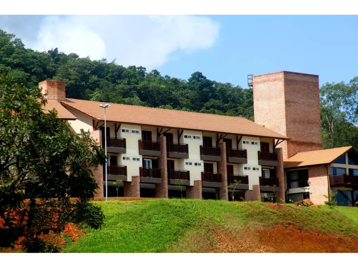 Bormon Hotel