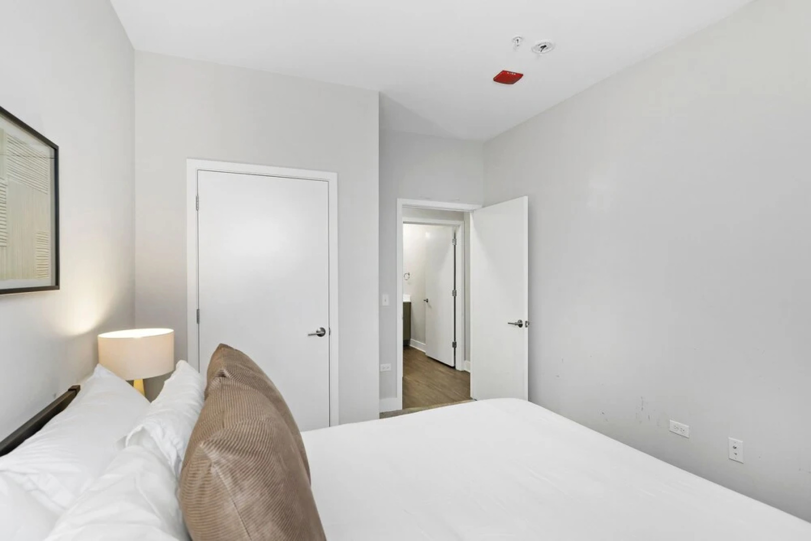 Luxurious 1BR Apt in Oakbrook