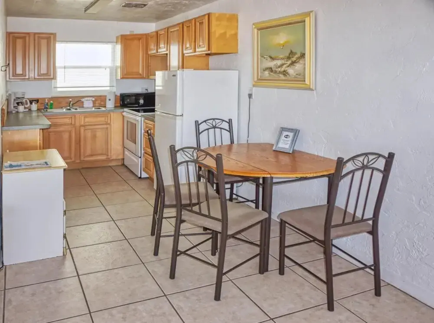 Misty Isles Redington Beachfront Suite 24