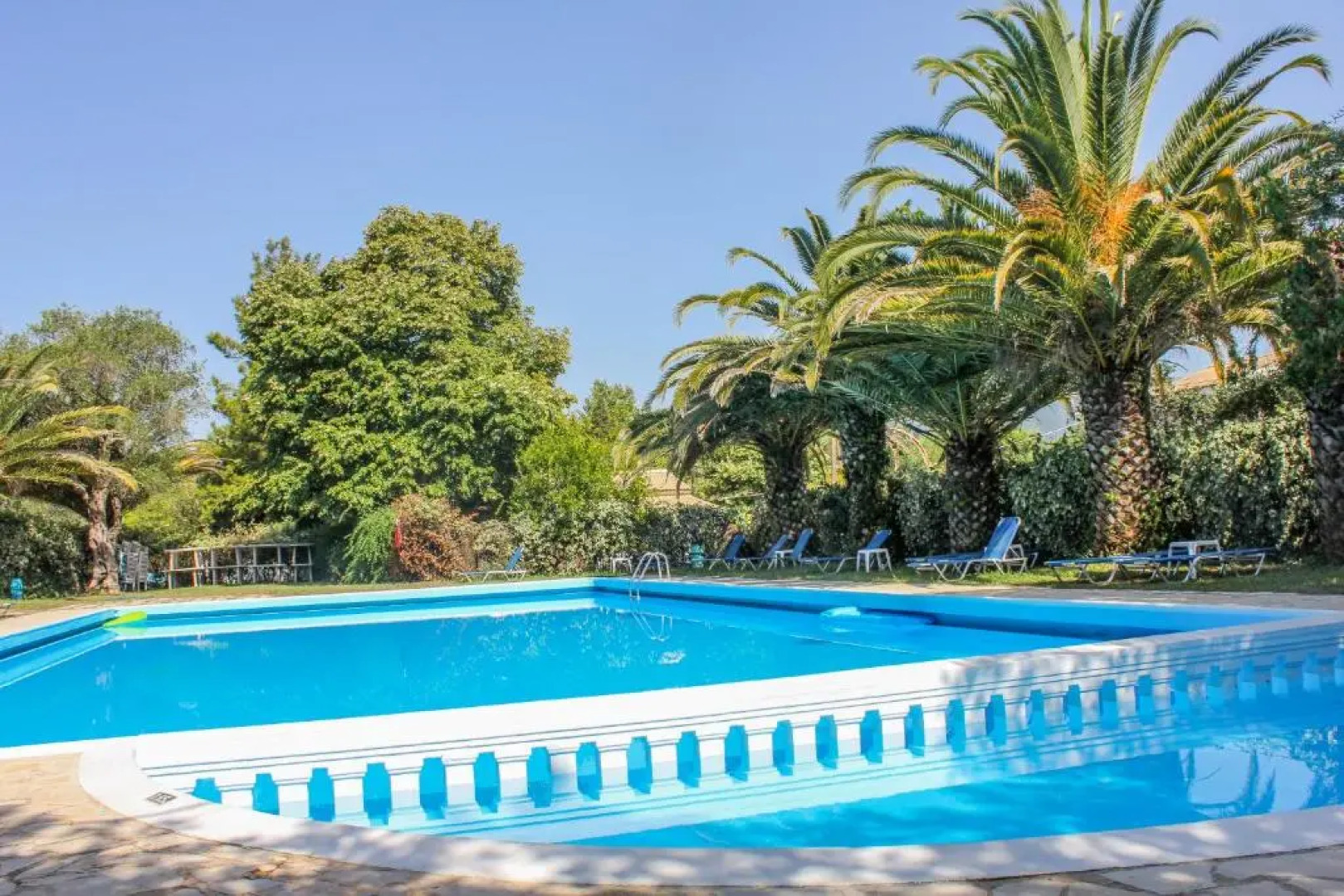 Happy Camp Mobile Homes In Karda Beach Camping and Bungalows