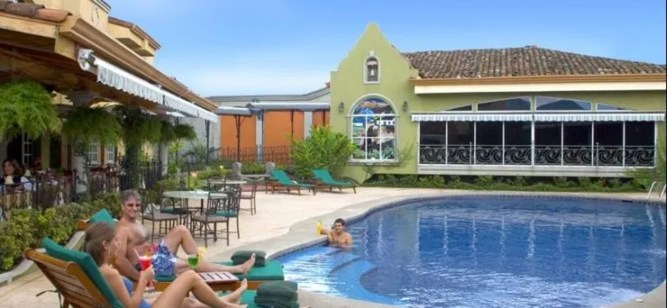 Casa Conde Hotel & Suites