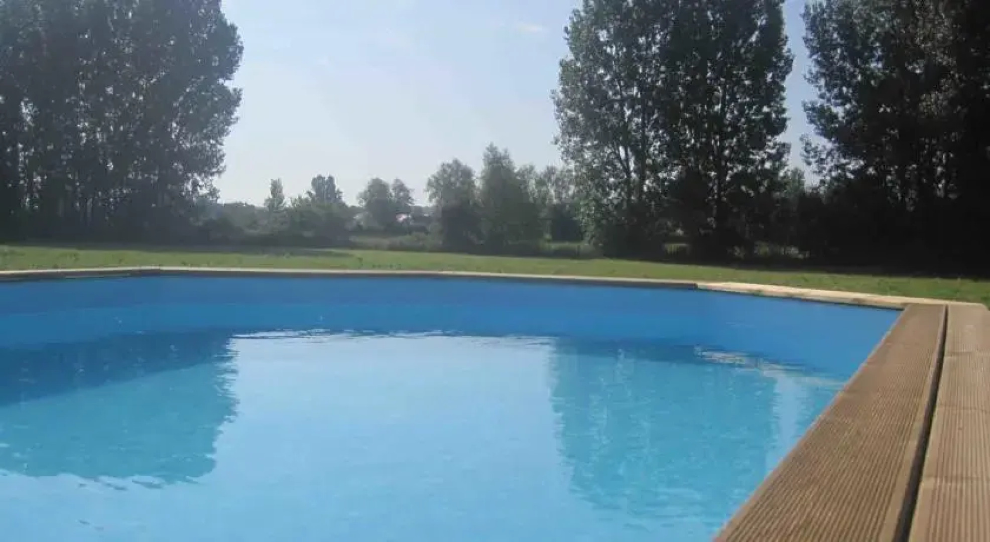 Le Bonheur Est Dans Le Pré