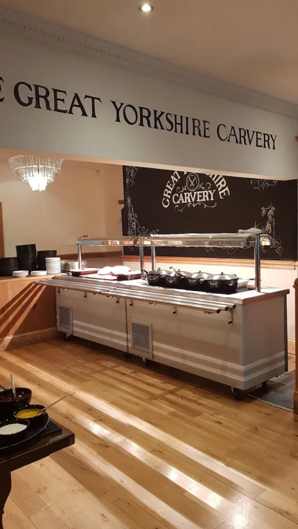 The George Carvery & Hotel