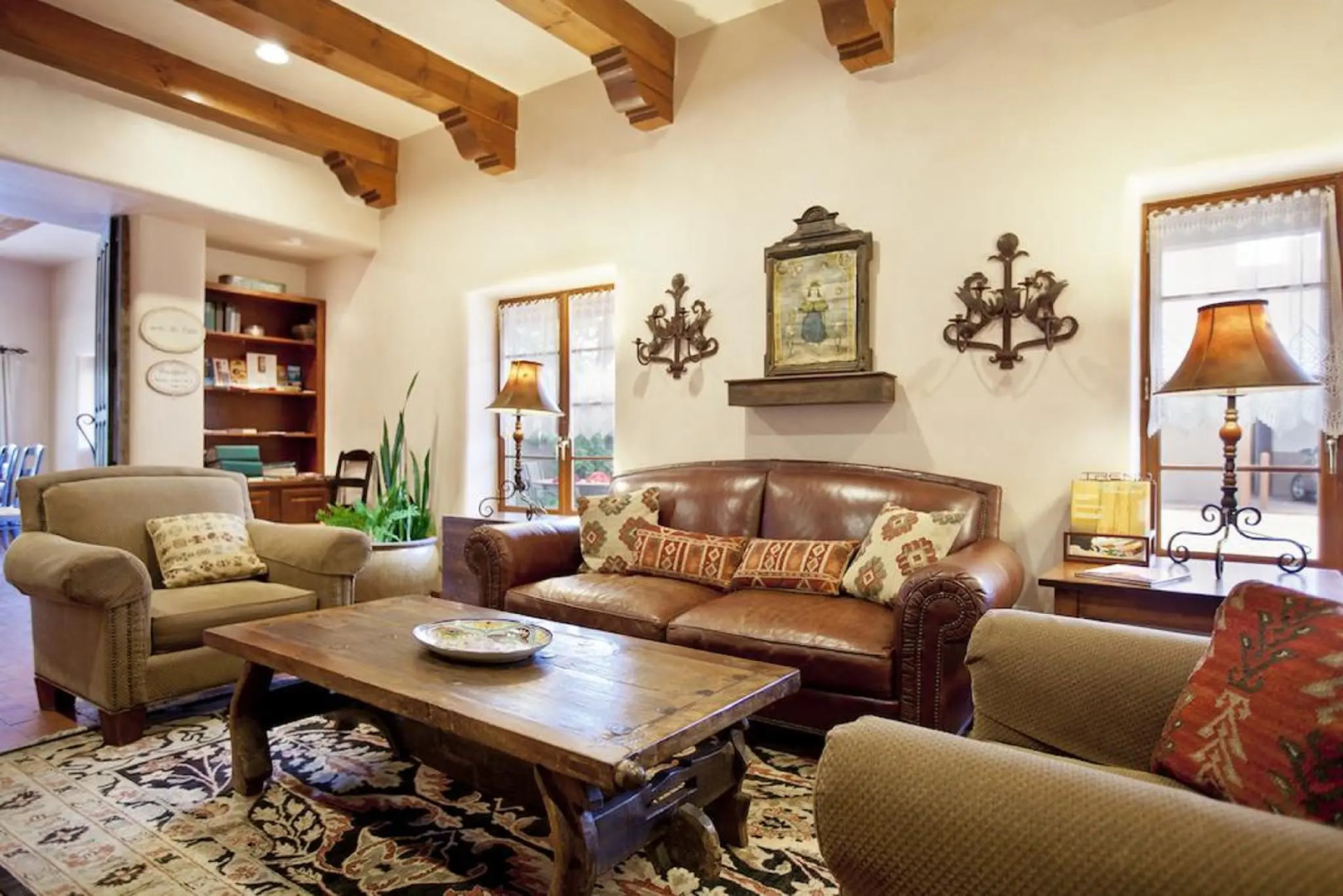 Piñon Court By La Fonda