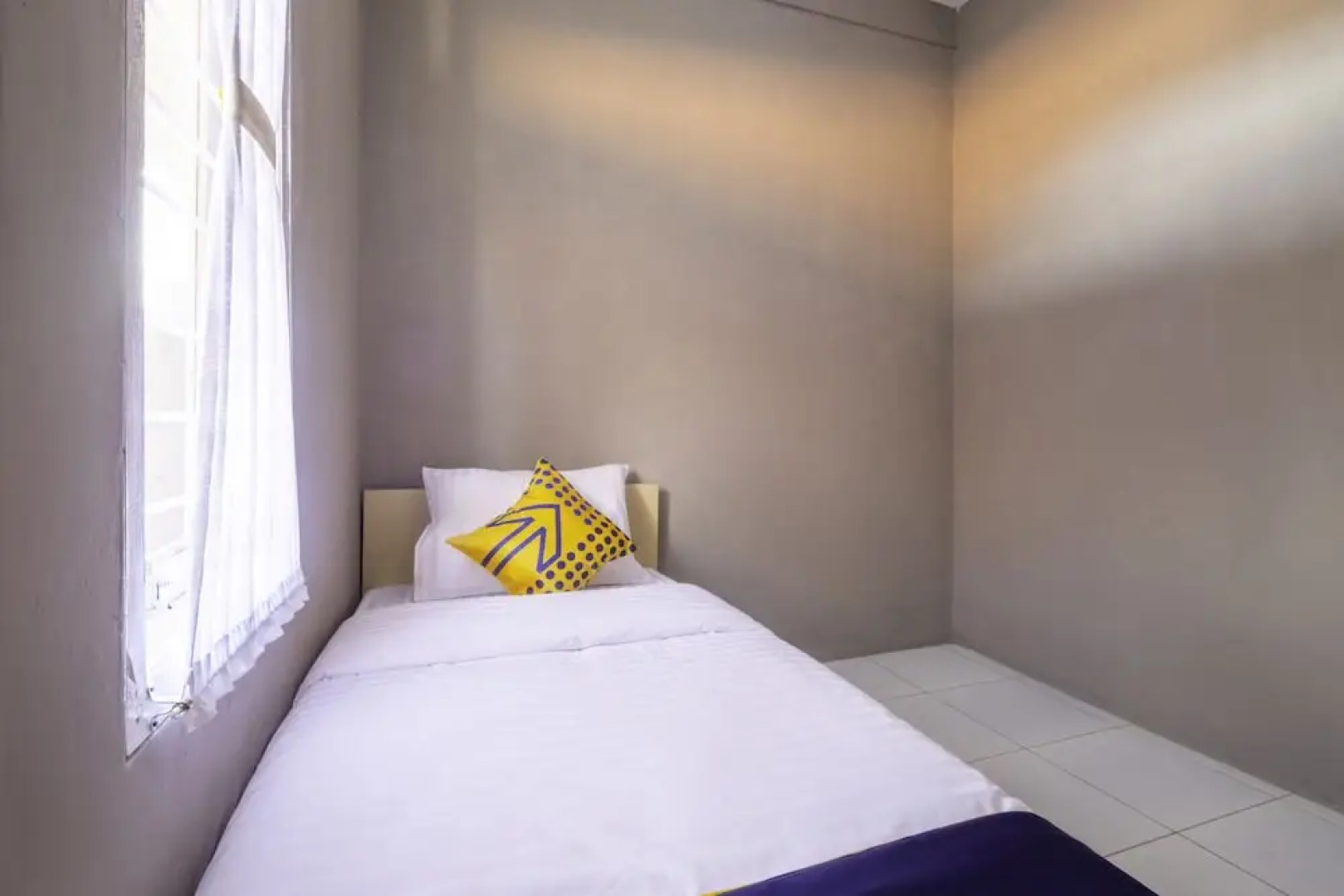 SPOT ON 2705 Rosemary Place