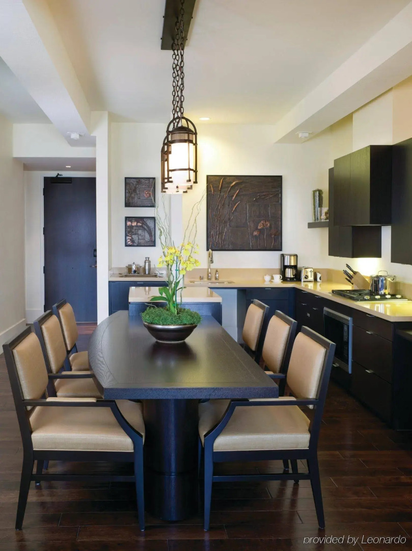 Fairmont Heritage Place, Ghirardelli Square