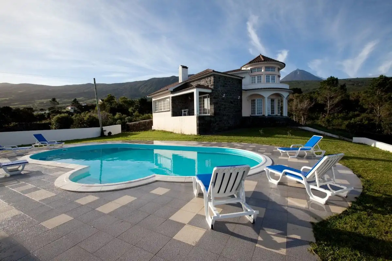 Pico Dreams - Sportfish