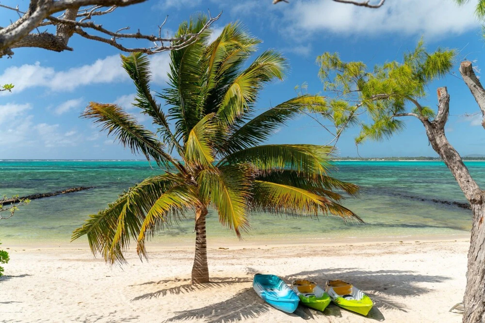 Koki Bonheur Beachfront Villa by StayMauritius