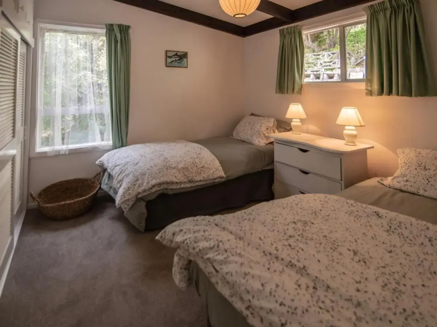 Kingfisher's Perch - Takamatua Holiday Home