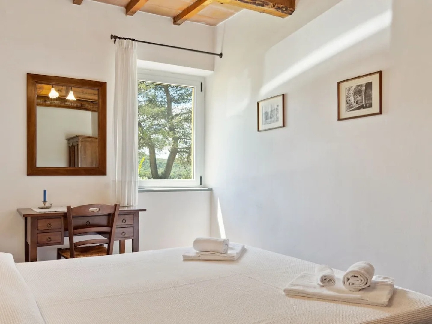Scenic Holiday Home in Torgiano With Swimming Pool