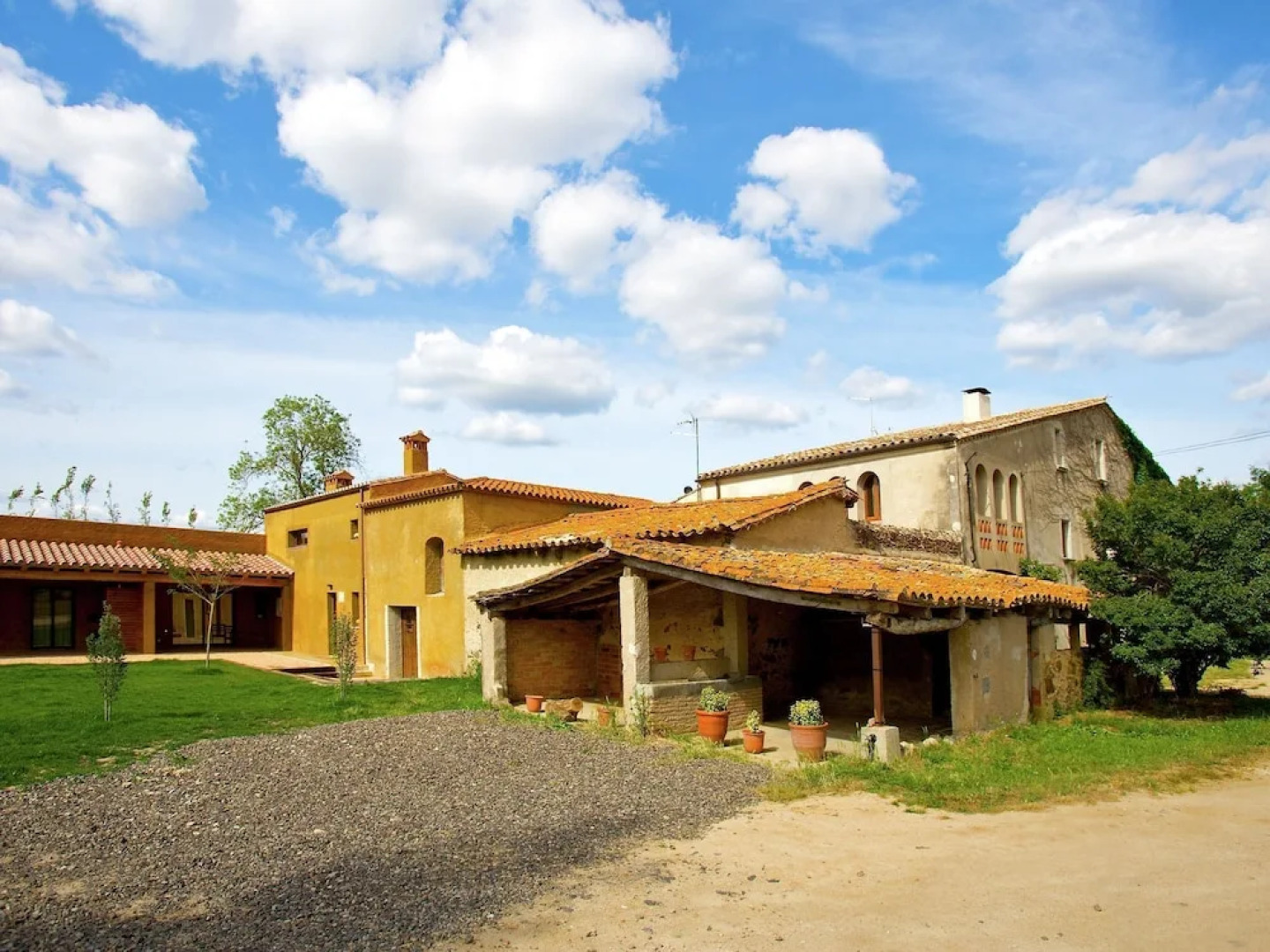 Scenic Mansion in Sant Andreu Salou near Forest