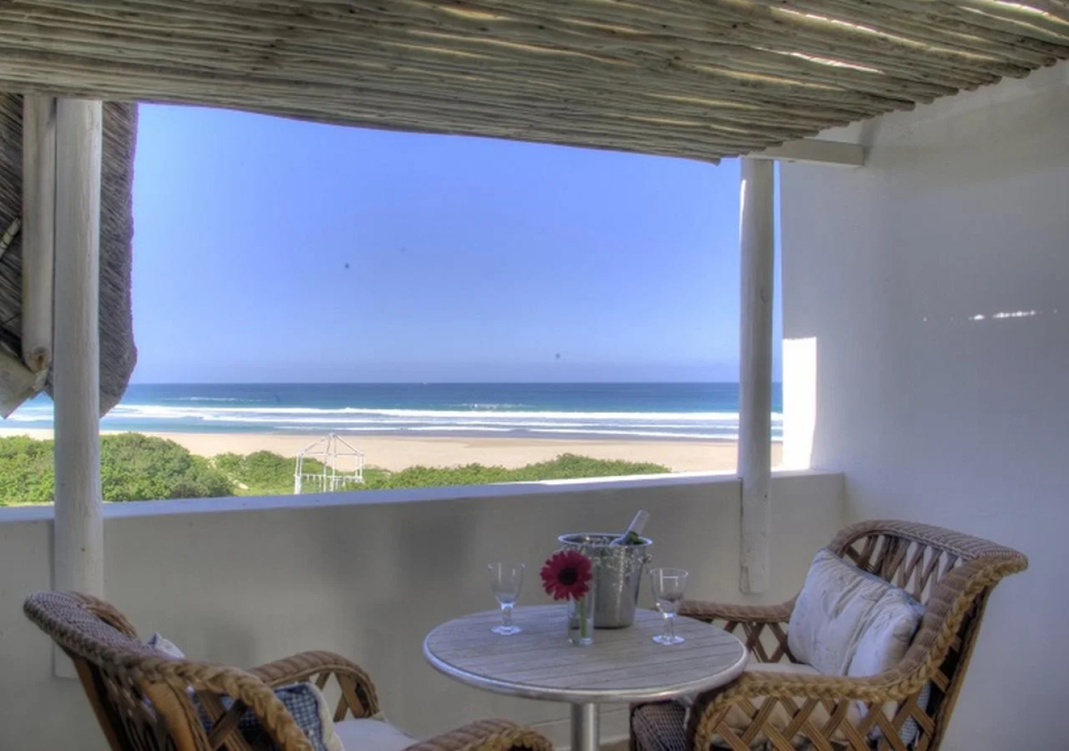 Cape St Francis Beach Break Villas and Cottages