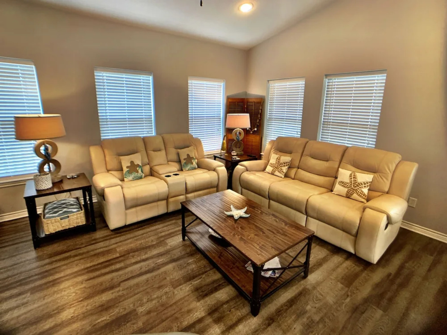 A Silver Lining - 4 Br Home