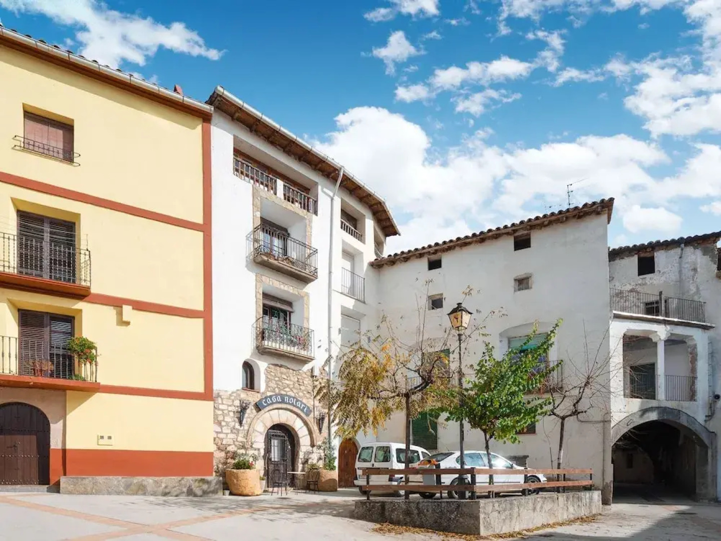 Rustic Holiday Home in Tolva near Mont Rebei Lake