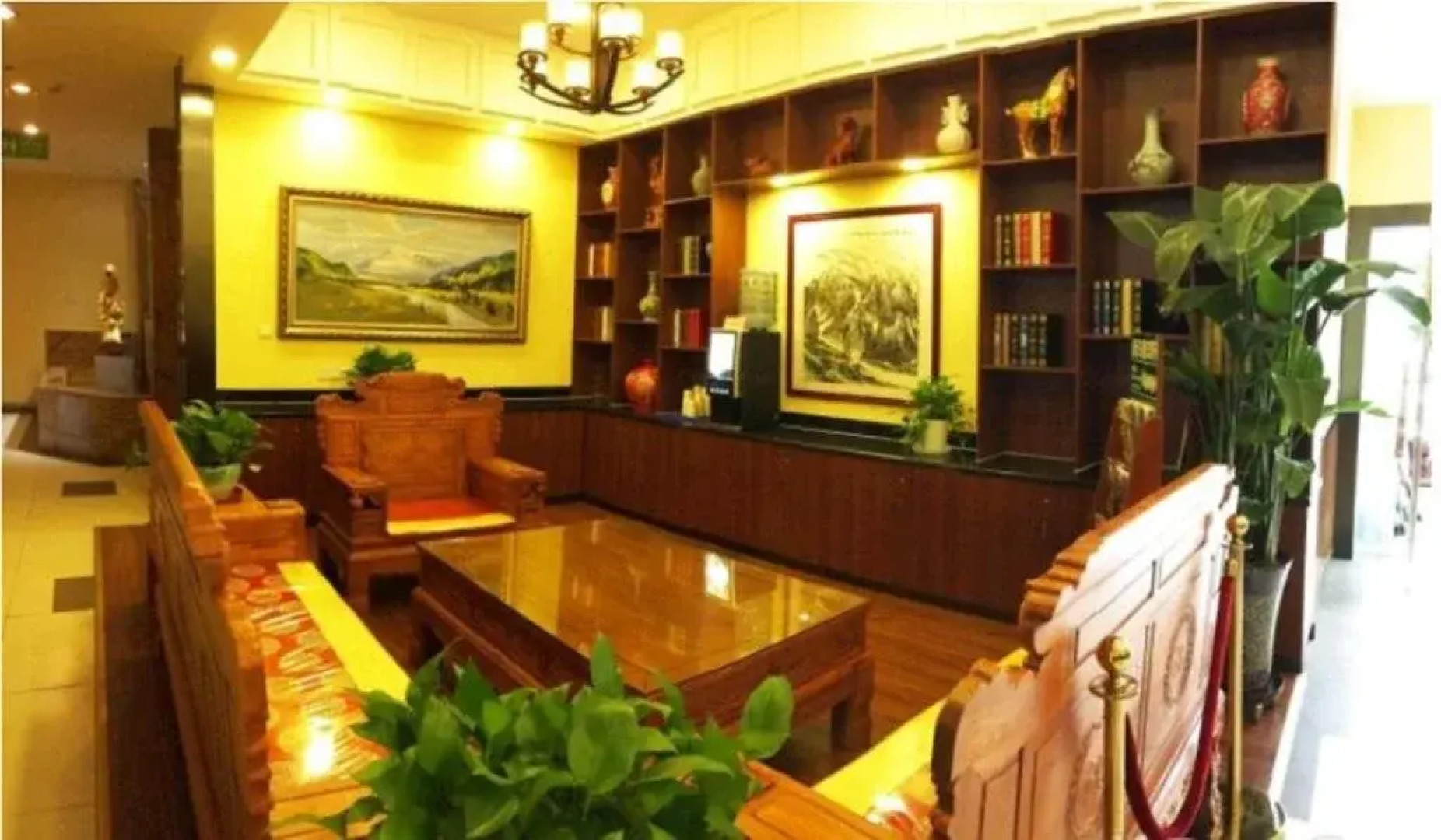 Urumqi Wenyuan Hotel