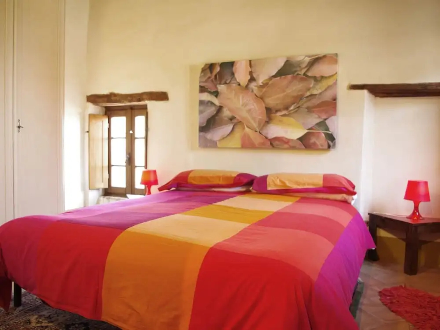 Apartment in the Village With air Conditioning