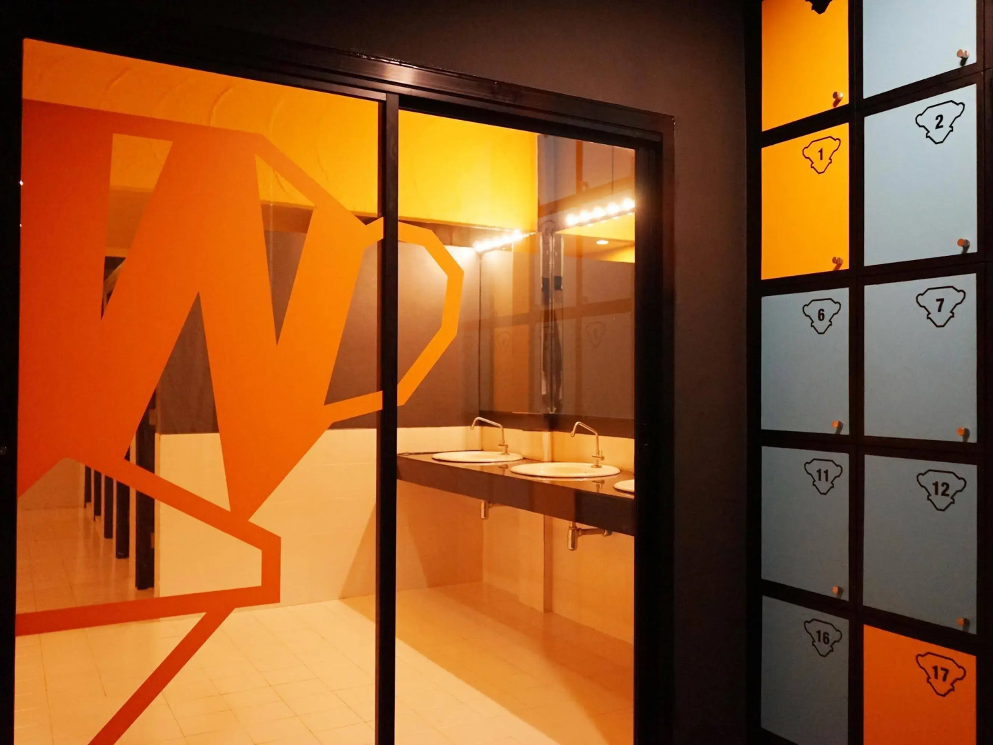 Monkey Dive Hostel Khaolak