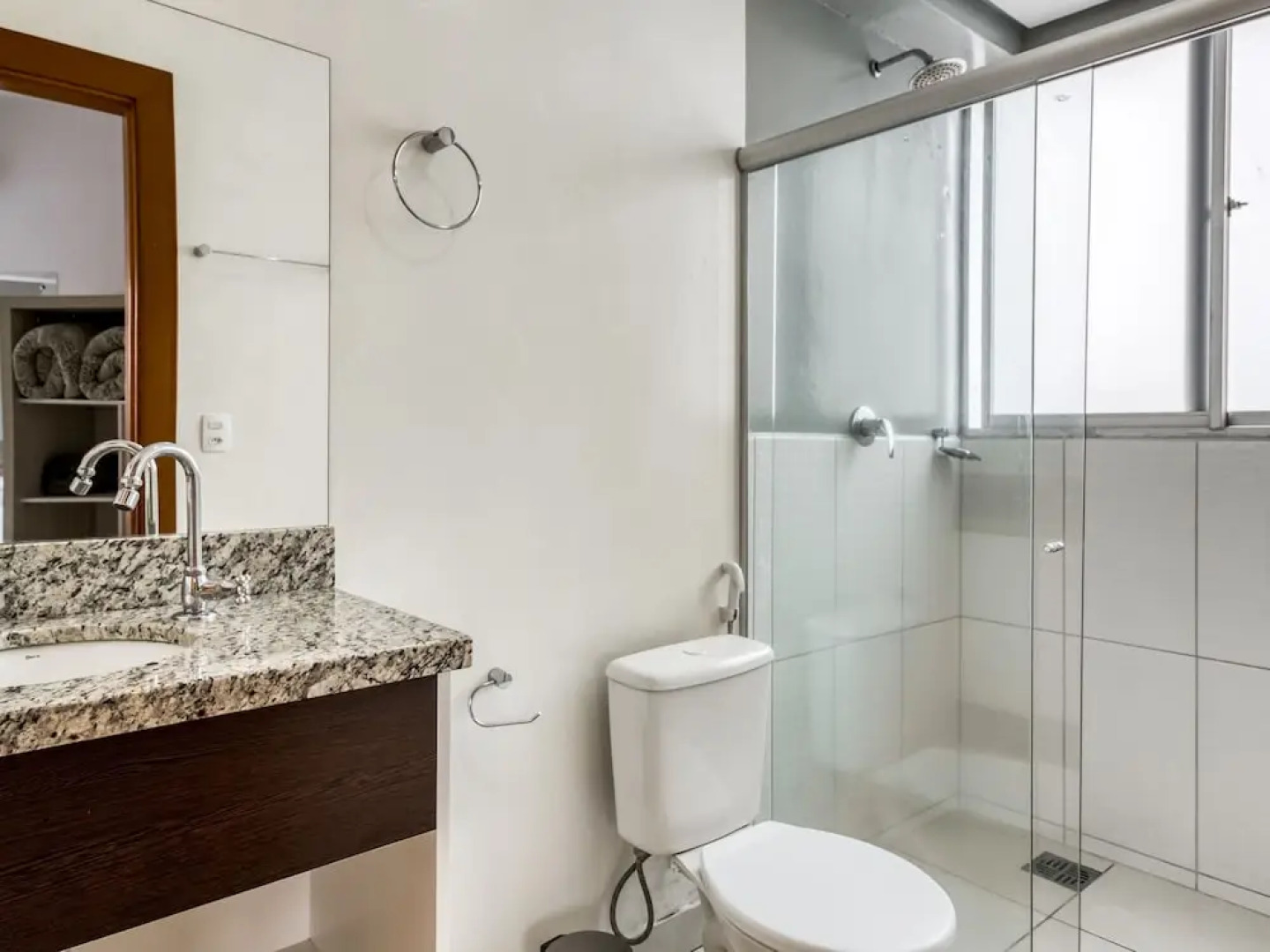 Hotel Comoditá Ltda