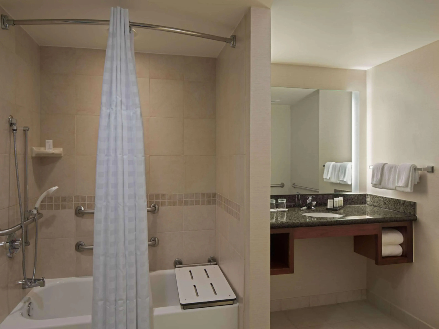 Embassy Suites Hotel Winston-Salem