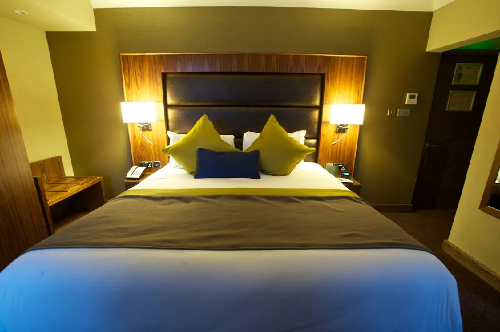 Best Western Frensham Pond Hotel