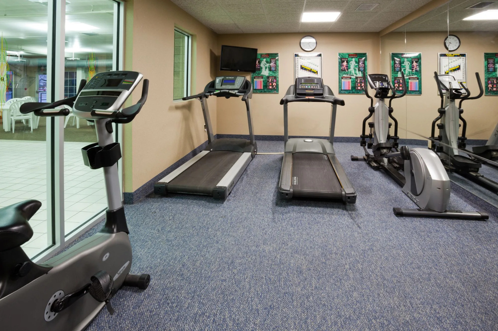 Holiday Inn Express Hotel & Suites St. Cloud by IHG