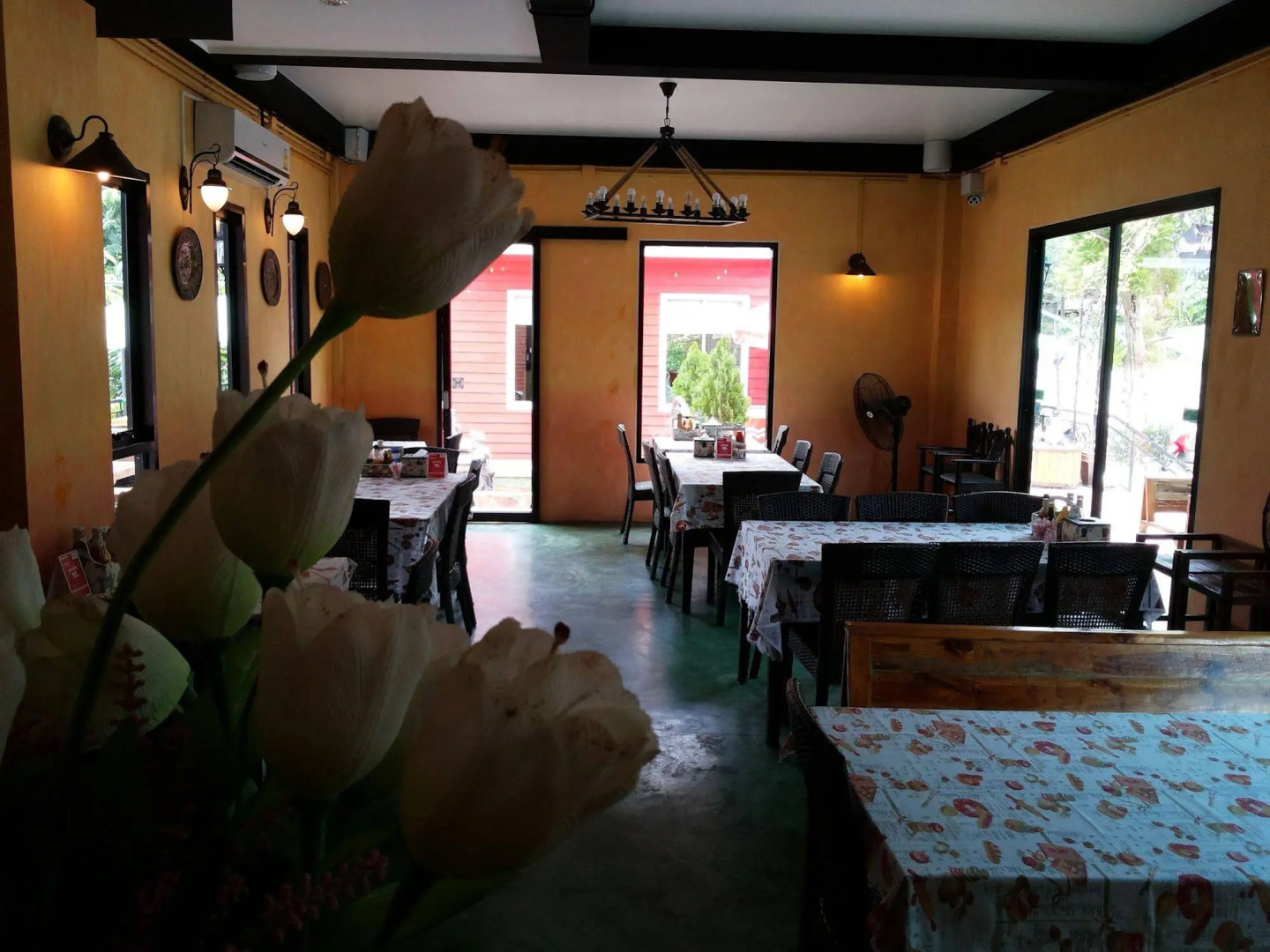 Stamp Hills Resort & Restaurant