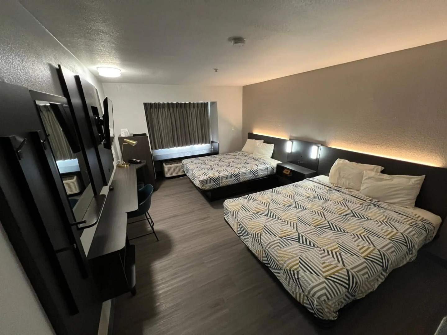 Motel 6 Simpsonville, SC - Greenville