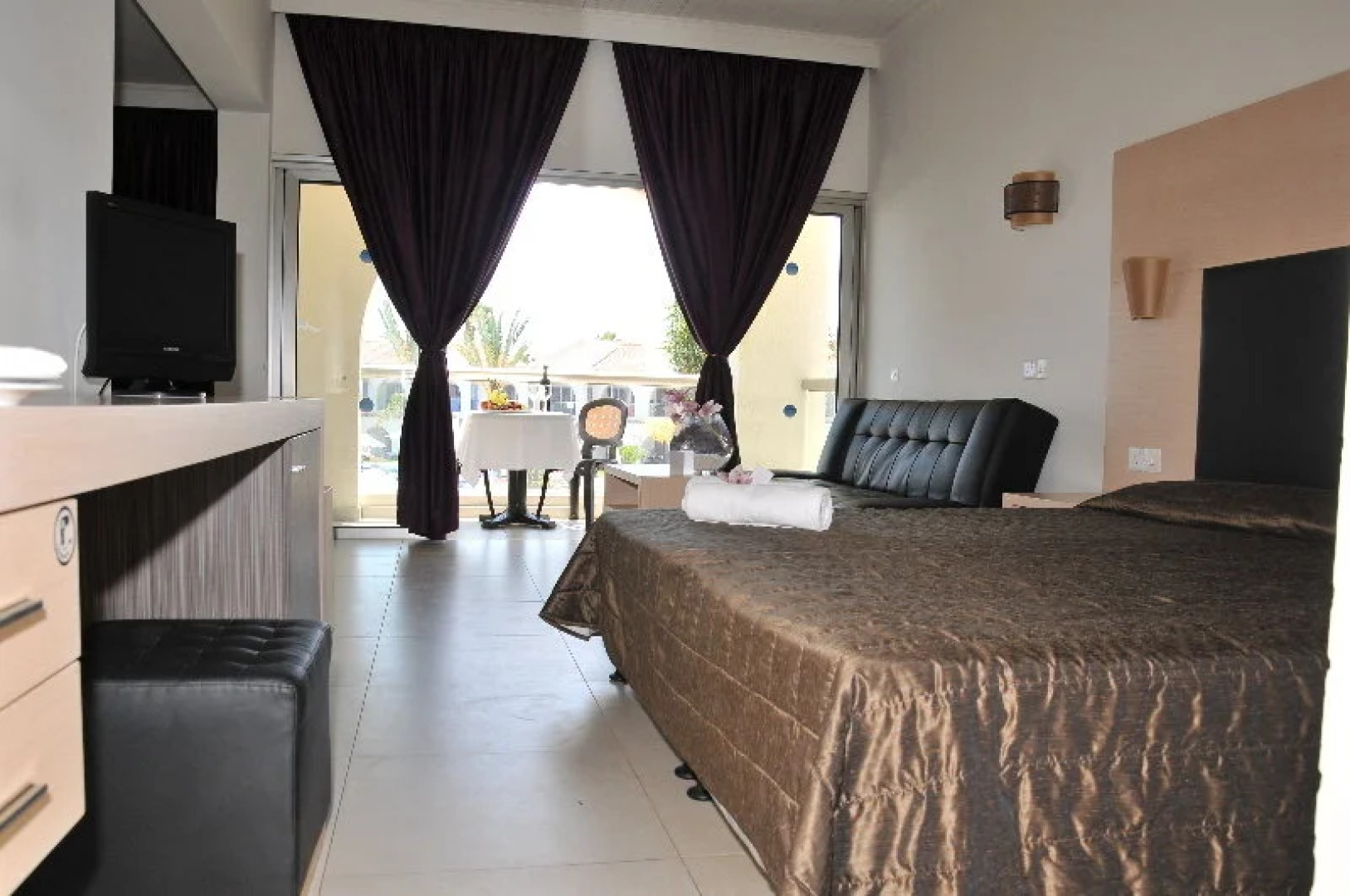 Radisson Beach Resort Larnaca