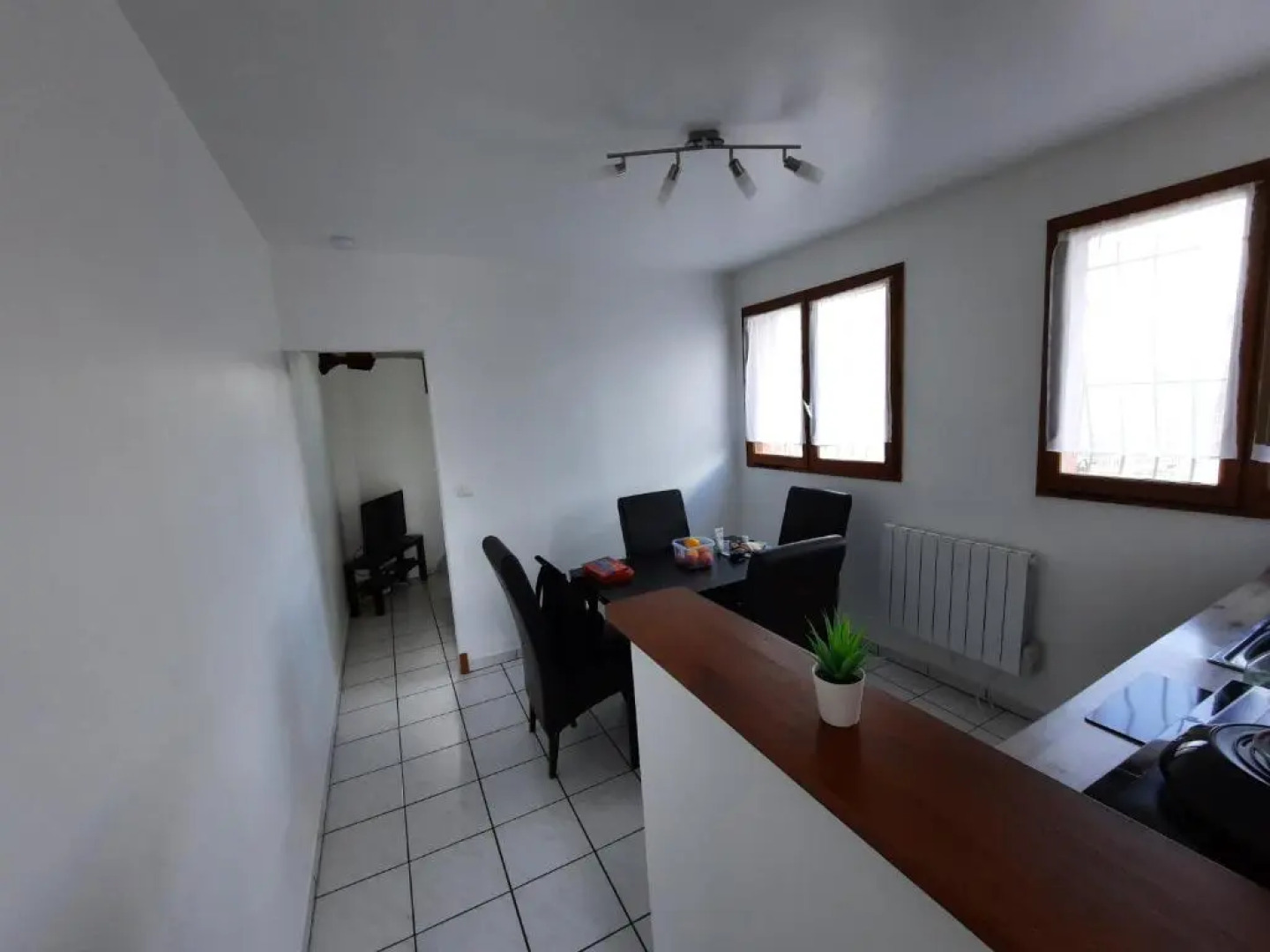 Proche Zone Industrielle Wi-fi Netflix