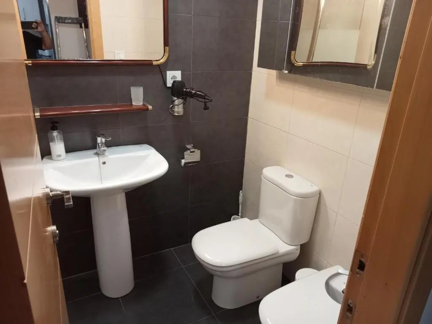 PLAYA ALMARDA,PISCINA,2 TERRAZAS,WIFI,PARKING,BBQ,TRANQUILo