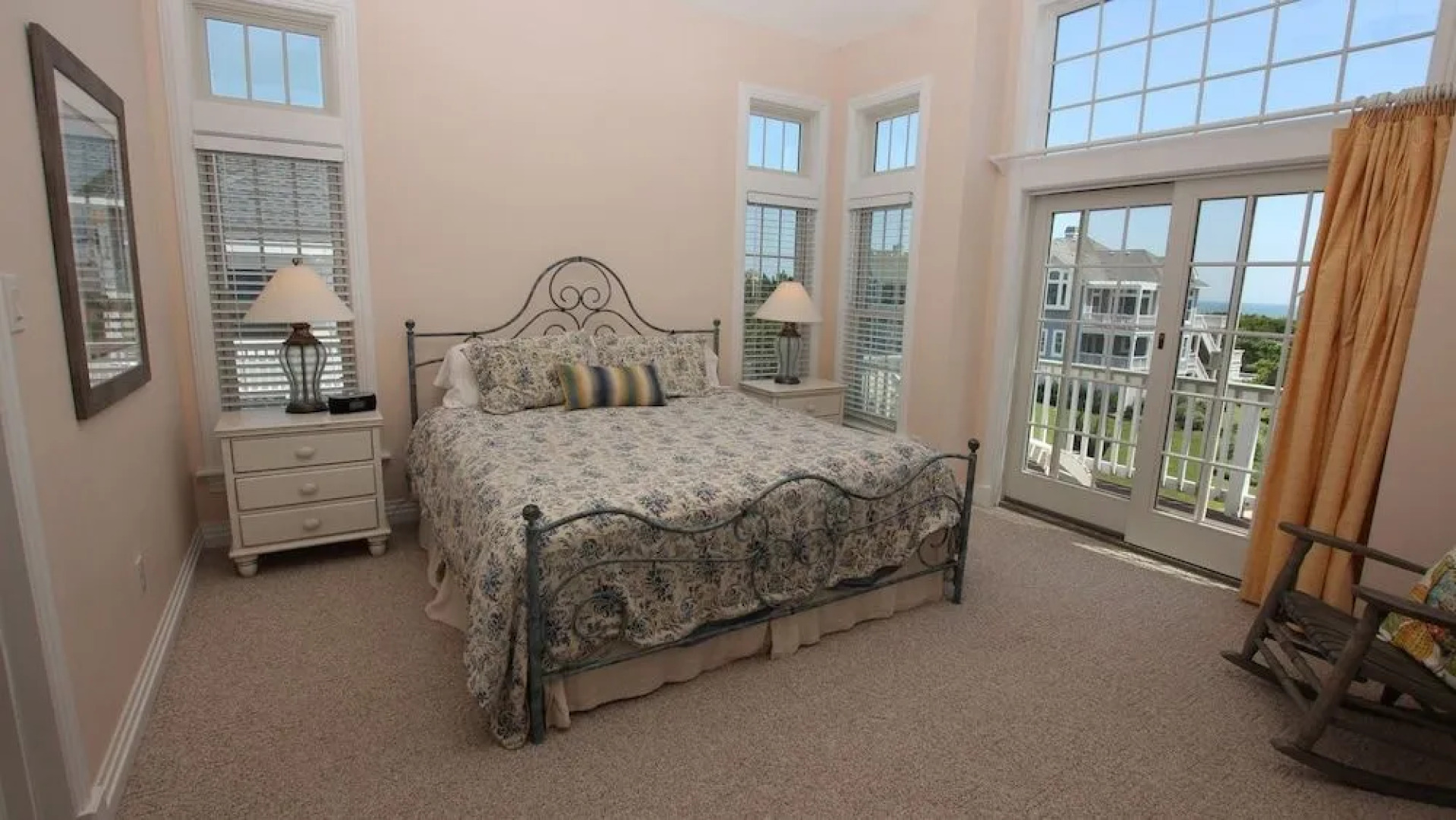 Trading Winds - 6 Br Home