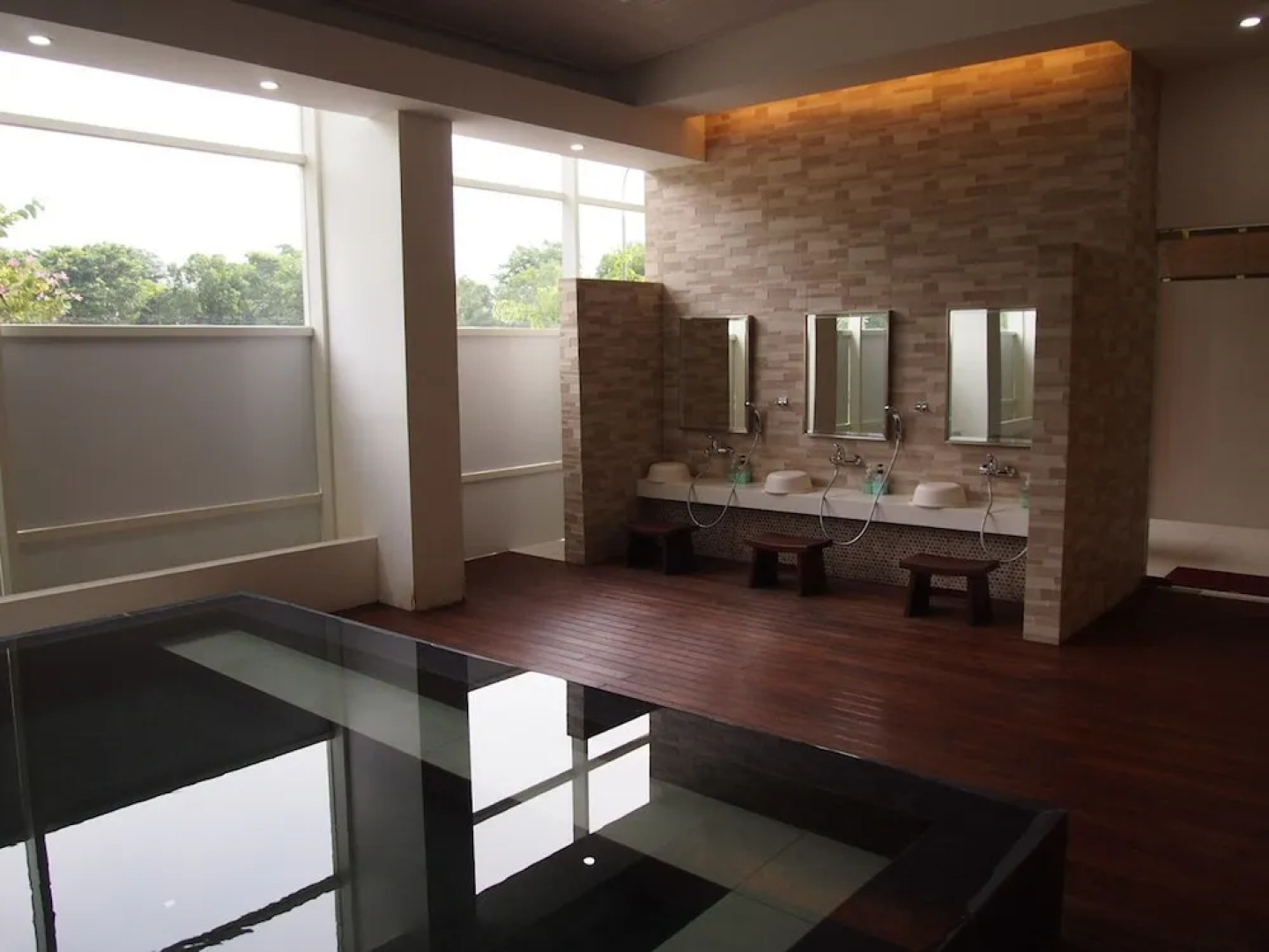 TreePark Serviced Apartment